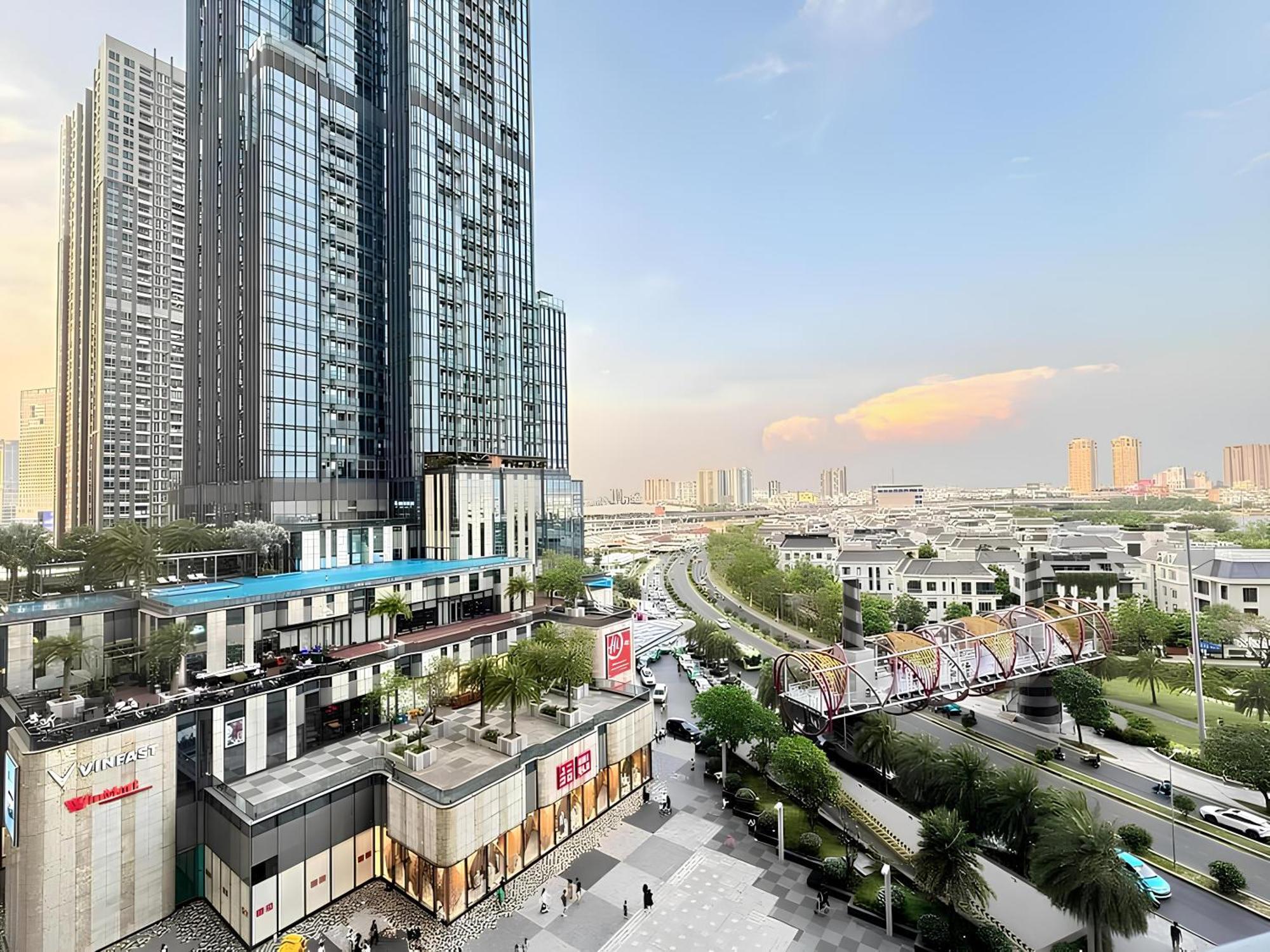 Saigon Landmark Center * TP. Hồ Chí Minh